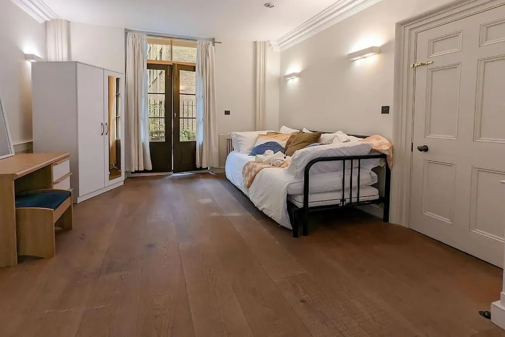 Extra Big London 4-Bed House In Liverpool Street! Villa United Kingdom